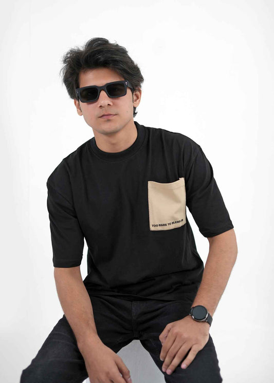 Black Tee (Beige Pocket)